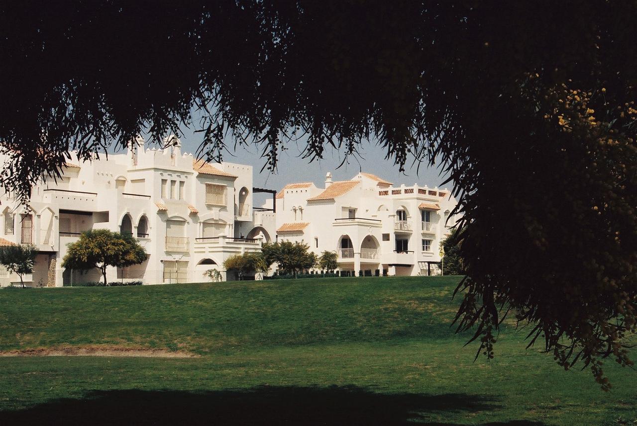Apartamentos Golf Center Roquetas de Mar Eksteriør billede